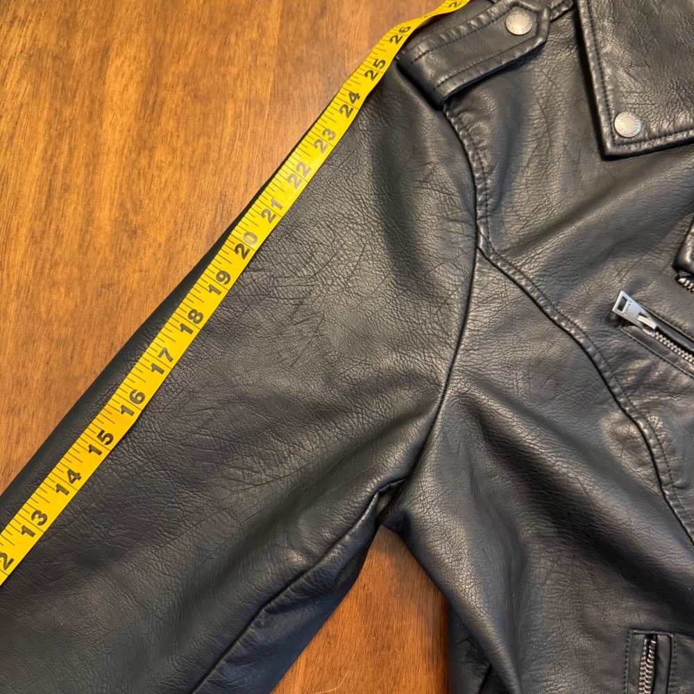 Levis Womens Black Vegan Faux Leather Moto Biker Jacket XXL Grunge Rocker Edgy - Picture 5 of 7